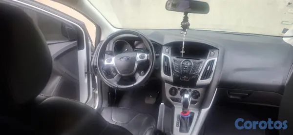 2014 Ford Focus — foto 10 / 10