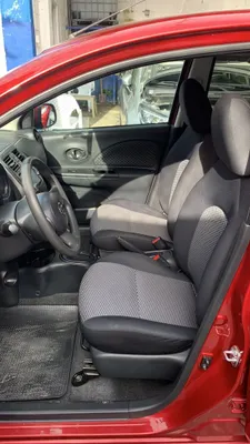 2017 Nissan March — foto 9 / 9