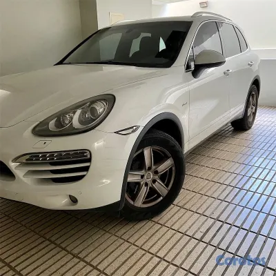 2013 Porsche CAYENNE — foto 5 / 5