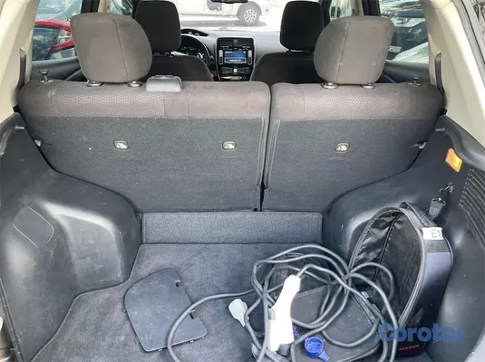 2014 Nissan Otro — foto 8 / 8