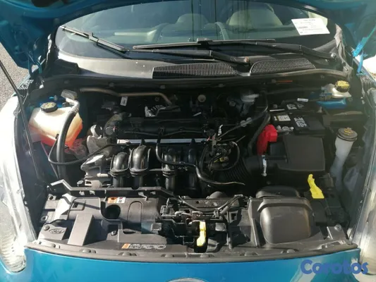 2017 Ford Fiesta — foto 4 / 10