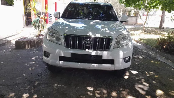2011 Toyota Land Cruiser Prado — foto 7 / 7