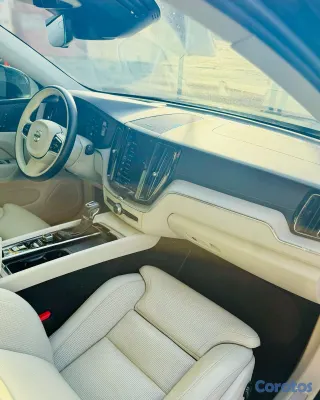 2021 Volvo Xc60 — foto 5 / 14