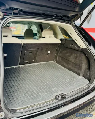2021 Volvo Xc60 — foto 13 / 14