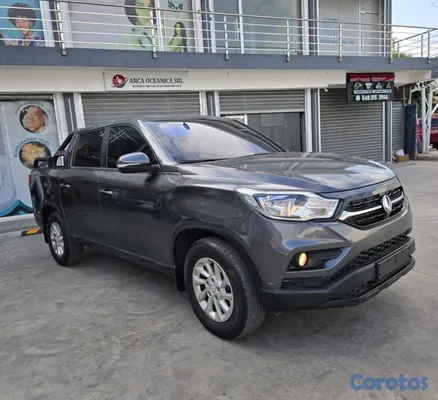 2022 KGM Rexton