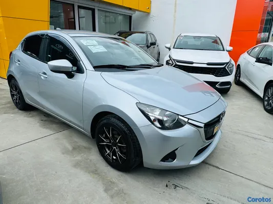 2019 Mazda Demio — foto 3 / 10