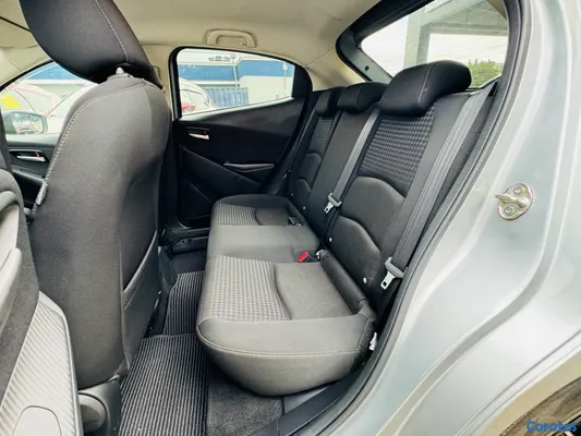 2019 Mazda Demio — foto 8 / 10