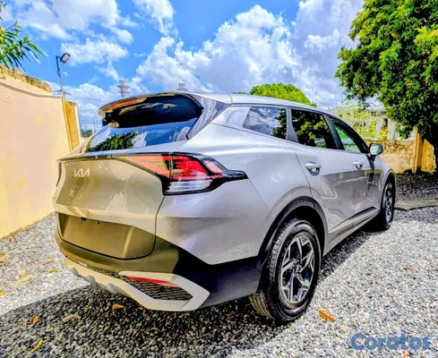 2023 Kia Sportage — foto 4 / 10