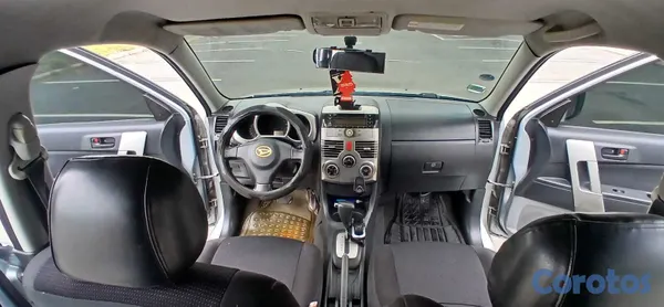 2007 Daihatsu Terios — foto 4 / 6