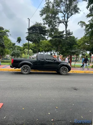 2005 Nissan Frontier — foto 3 / 3