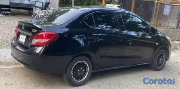 2019 Mitsubishi Mirage — foto 7 / 7