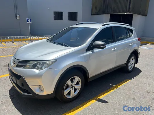 2015 Toyota Rav-4 — foto 4 / 10