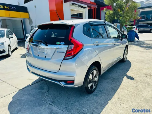 2019 Honda Fit — foto 2 / 10