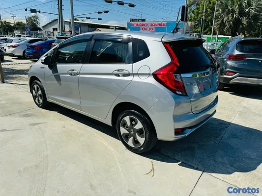 2019 Honda Fit — foto 10 / 10