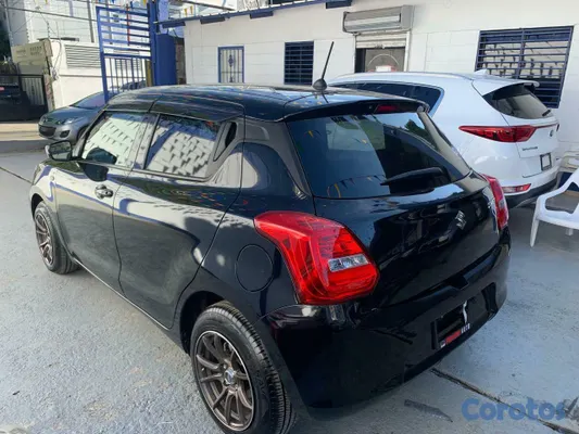 2020 Suzuki Swift — foto 3 / 10
