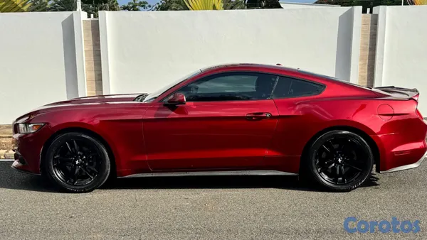 2015 Ford Mustang — foto 7 / 7