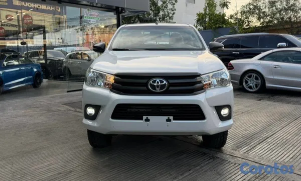2023 Toyota Hilux — foto 2 / 7