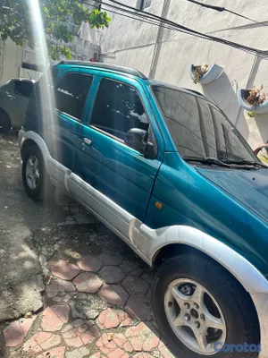2001 Daihatsu Terios — foto 2 / 5