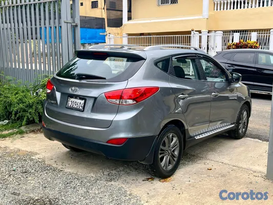 2014 Hyundai Tucson — foto 7 / 9
