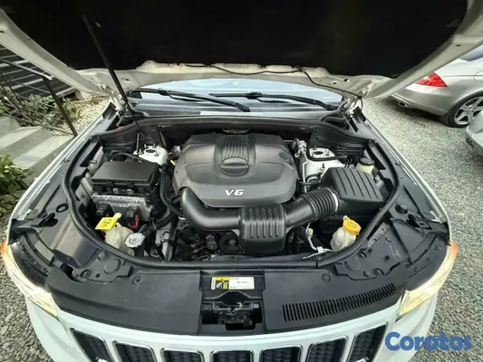 2014 Jeep Grand Cherokee — foto 8 / 8