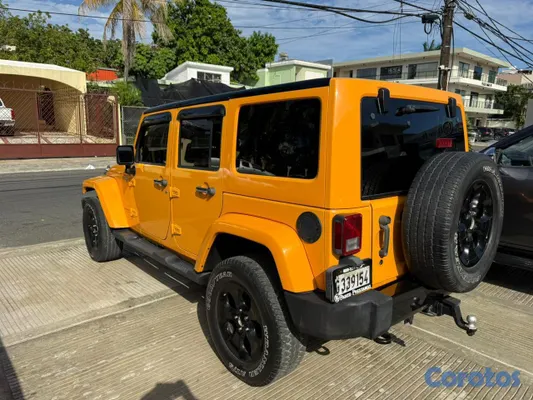 2012 Jeep Wrangler — foto 5 / 10