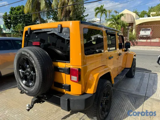 2012 Jeep Wrangler — foto 10 / 10