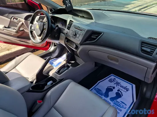 2012 Honda Civic — foto 8 / 8