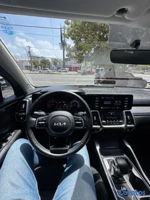 2022 Kia Sorento — foto 3 / 8