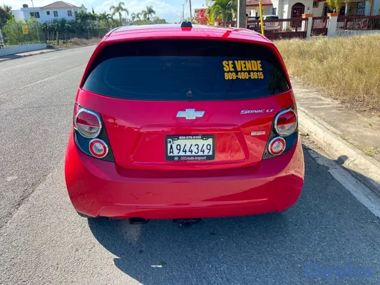 2015 Chevrolet Sonic — foto 4 / 5