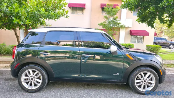 2014 Mini Countryman — foto 5 / 10