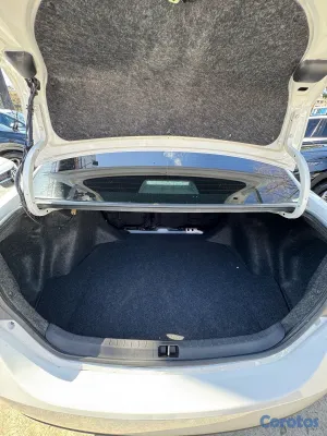 2018 Toyota Corolla — foto 11 / 13