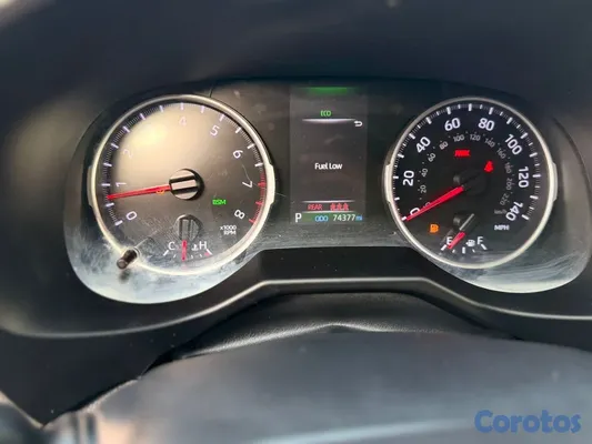 2020 Toyota Rav-4 — foto 4 / 10