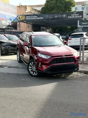 2020 Toyota Rav-4 — foto 9 / 10