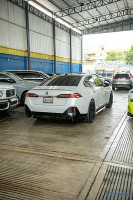 2024 BMW Serie 5 — foto 6 / 13