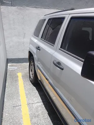 2010 Jeep Patriot — foto 3 / 3