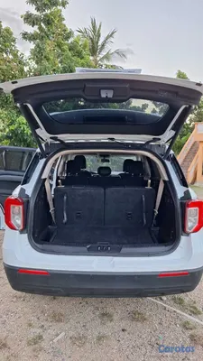 2020 Ford Explorer — foto 6 / 16