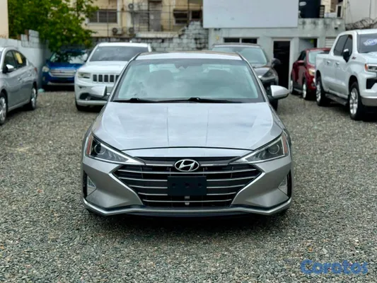 2020 Hyundai Elantra — foto 2 / 10