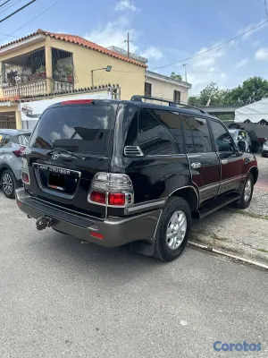 2004 Toyota Rav-4 — foto 4 / 10