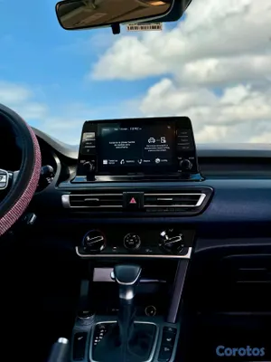 2021 Kia Seltos — foto 7 / 13