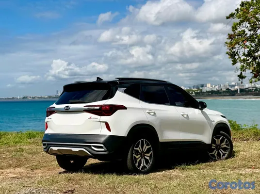 2021 Kia Seltos — foto 8 / 13