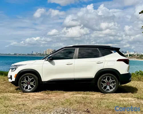 2021 Kia Seltos — foto 12 / 13