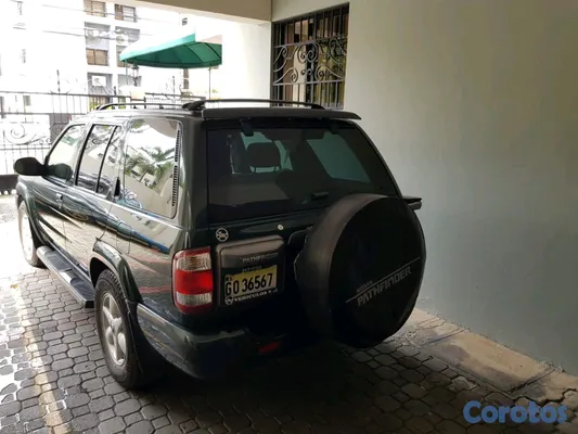 2001 Nissan Pathfinder — foto 2 / 9
