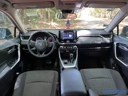 2021 Toyota Rav-4 — foto 9 / 17