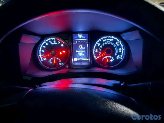2020 Toyota Tacoma — foto 2 / 10