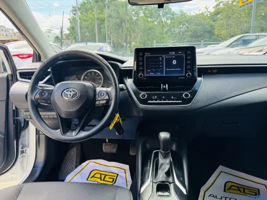 2021 Toyota Corolla — foto 8 / 10