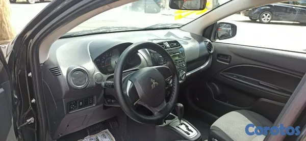 2017 Mitsubishi Mirage — foto 6 / 10