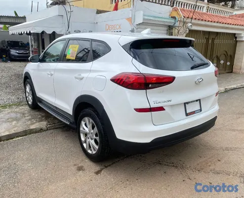 2021 Hyundai Tucson — foto 4 / 10