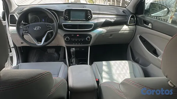 2021 Hyundai Tucson — foto 6 / 10