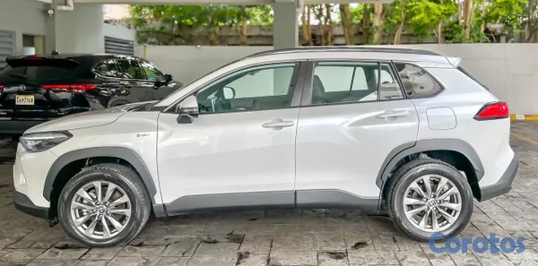 2025 Toyota Corolla Cross — foto 4 / 10
