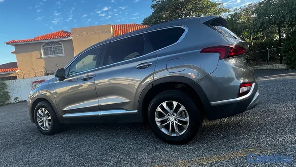 2020 Hyundai Santa Fe — foto 12 / 14